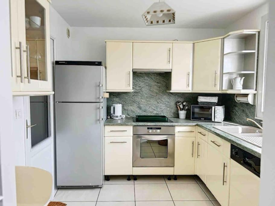 Ferienwohnung Le Capucine - Rive De Compiègne Exterior foto